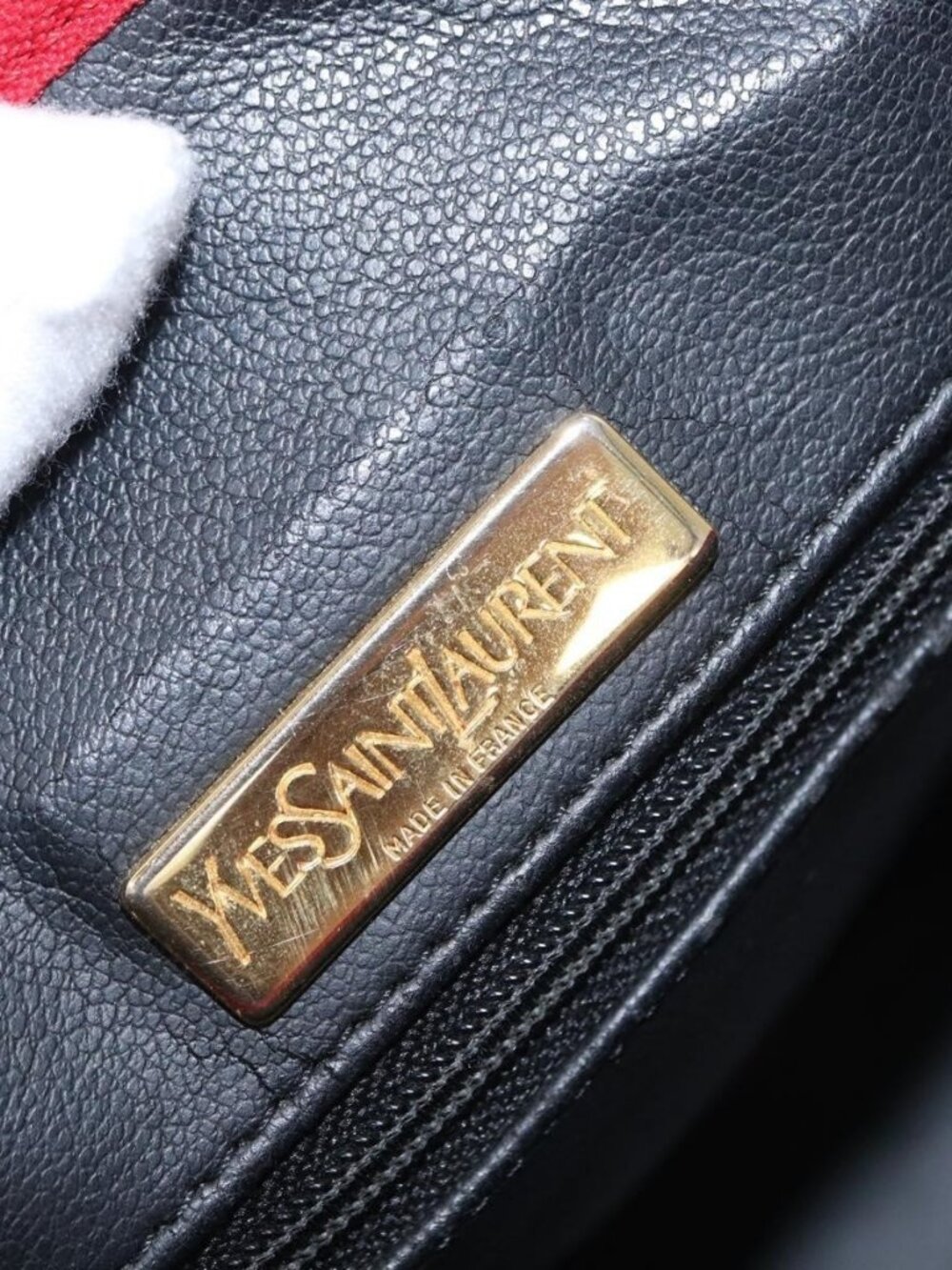 Authentic SAINT LAURENT Shoulder Bag Leather Red Gold - Picture 3 of 16